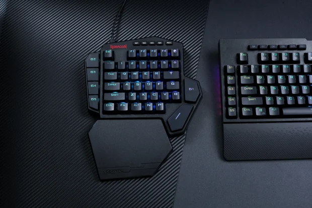 Redragon K585 DITI One-Handed RGB Redragon K617 